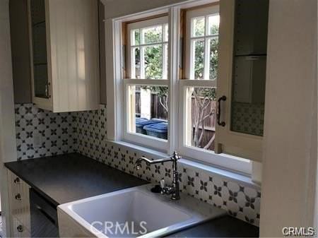 585 E Culver Ave - Photo 5 of 13