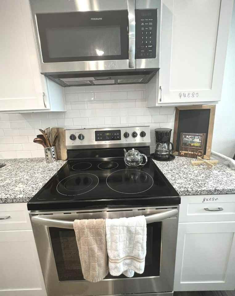 Sterlingshire Street - Photo 7 of 13