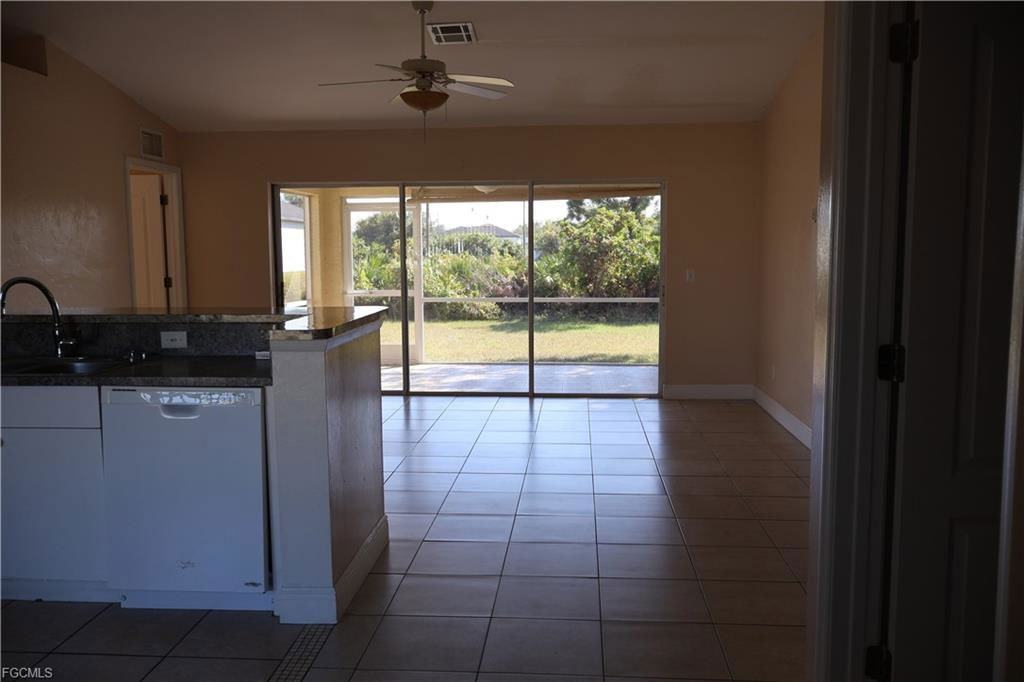 3805 22nd St Sw - Photo 3 of 8