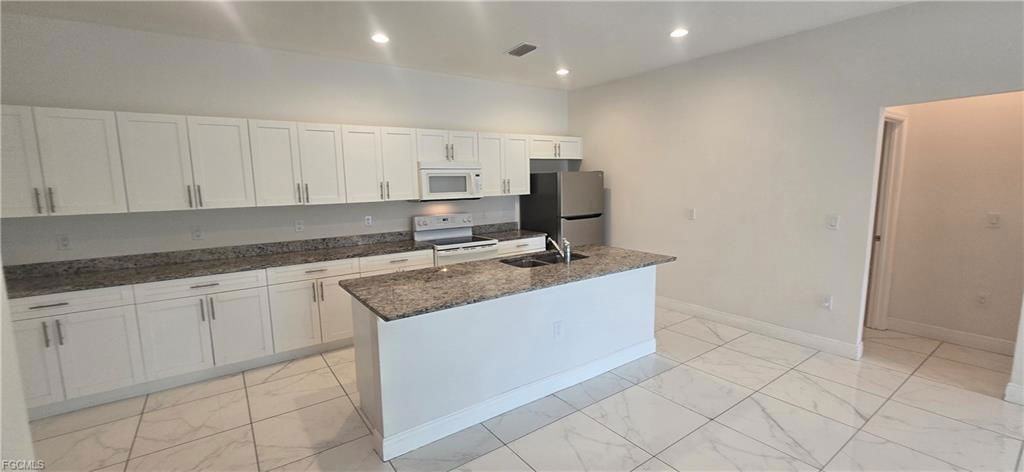 4602 25th St Sw - Photo 5 of 8