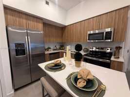 featured image of 2001 Van Buren Street #728