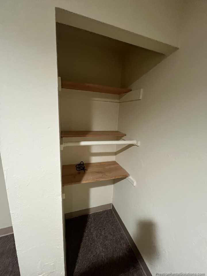 Gordon St #20 - Photo 4 of 23