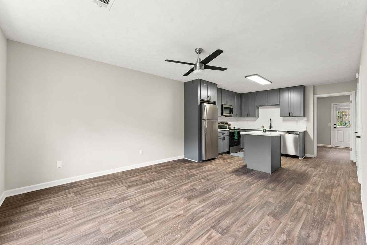 124 2nd Street - Photo 2 of 34