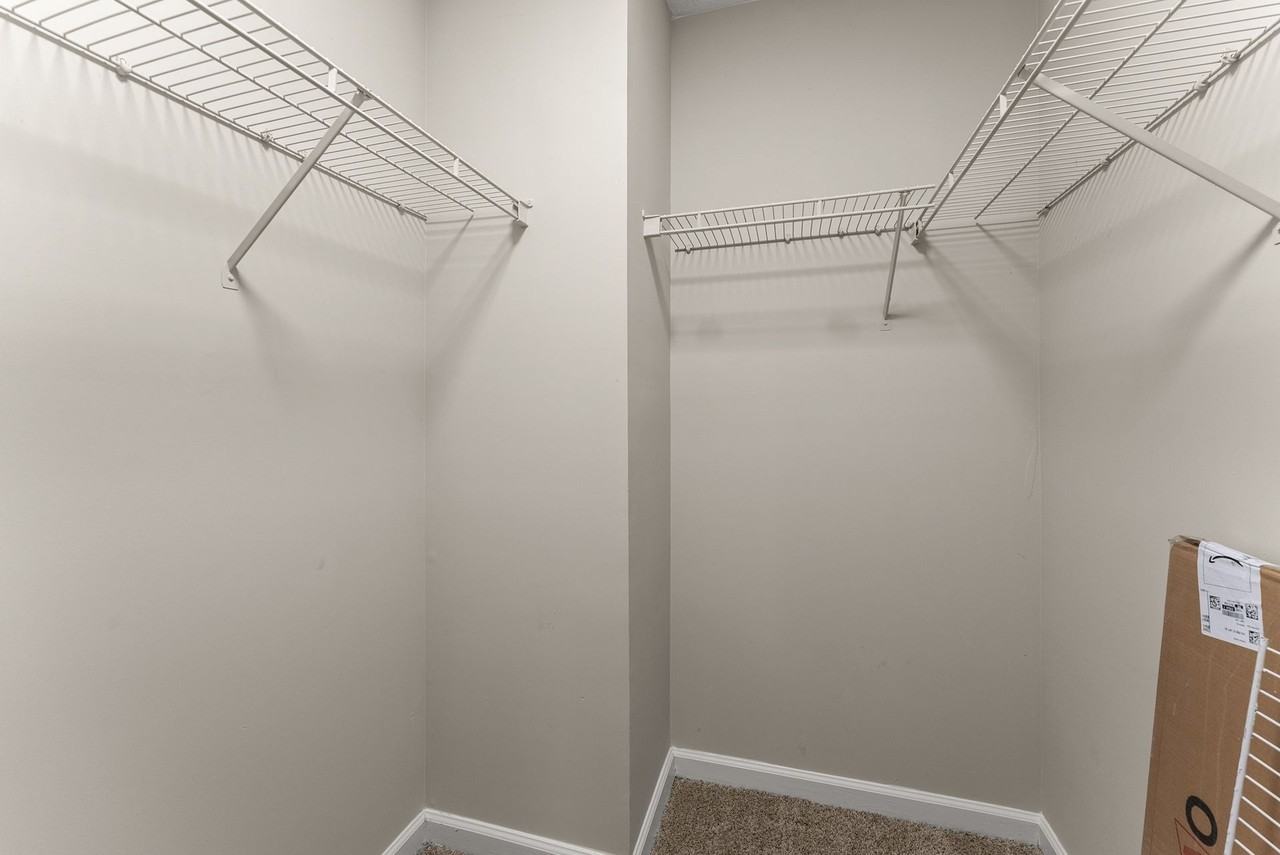 124 2nd Street - Photo 6 of 34