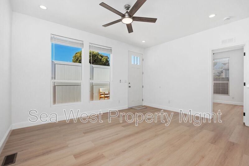 767 Del Riego Ave - Photo 4 of 28