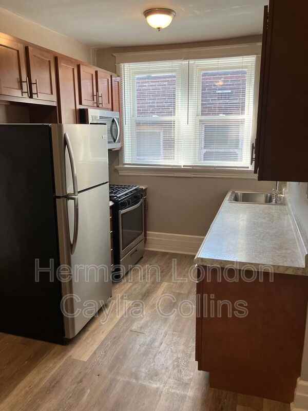 3310 Wyoming St #1W - Photo 6 of 13