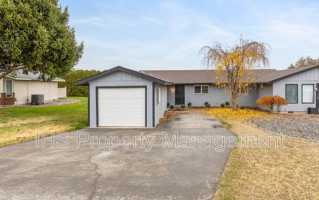 featured image of 3714 West 16th Place