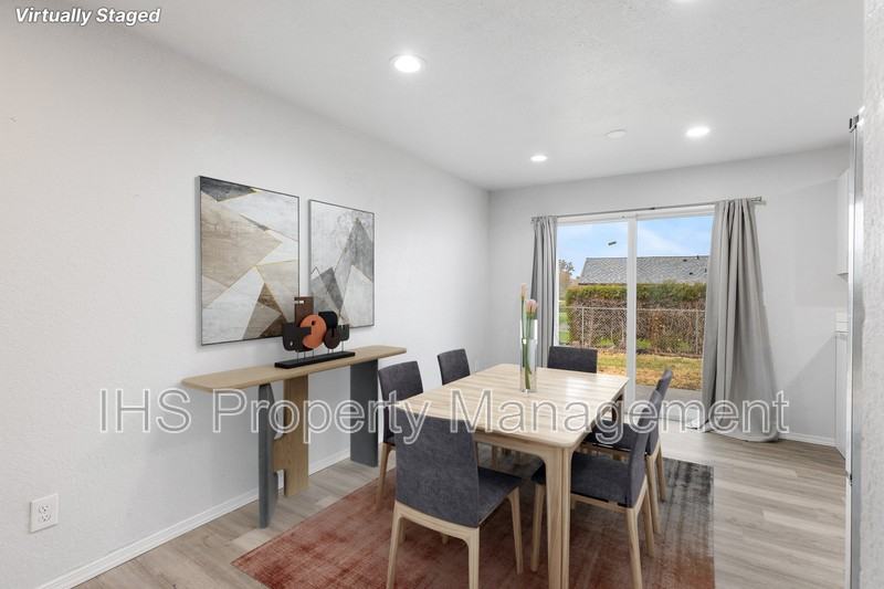 3714 W 16th Pl - Photo 3 of 17