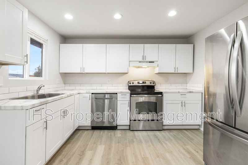 3714 W 16th Pl - Photo 5 of 17