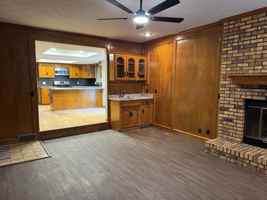 featured image of 15412 Shirley St