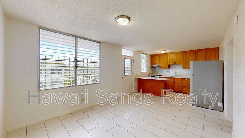 39 Hialoa St #302 - Photo 2 of 25