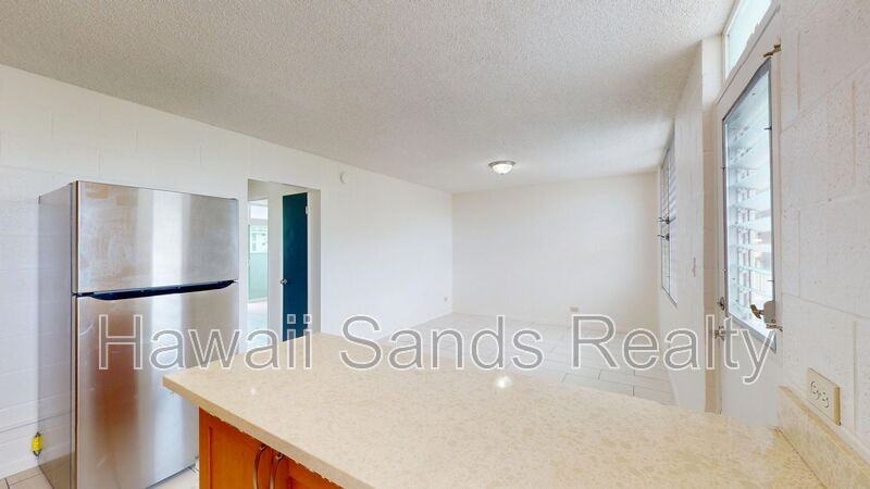 39 Hialoa St #302 - Photo 5 of 25