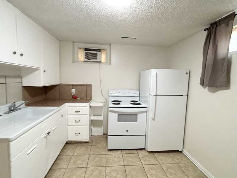 416 West Cornell Drive - Photo 6 of 20