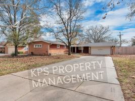 featured image of 6511 Claytonia Street