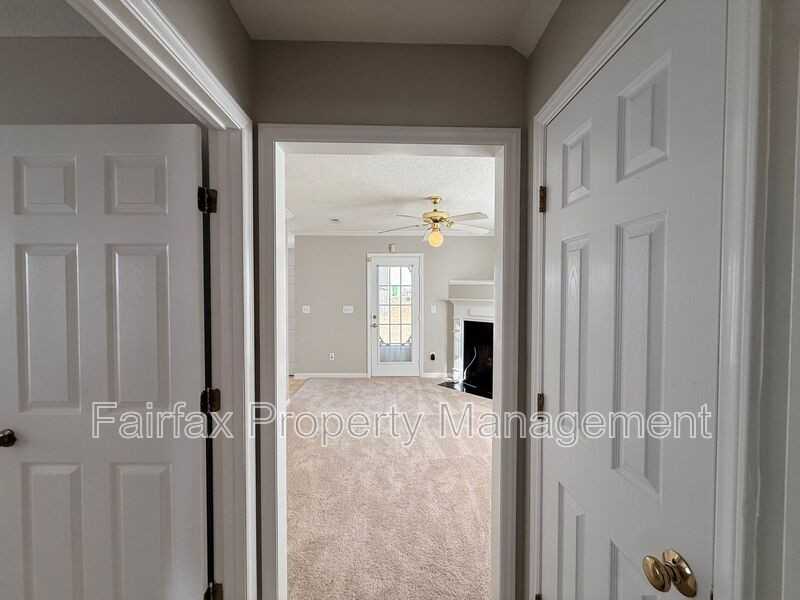 2508 Lilymount Dr - Photo 5 of 30