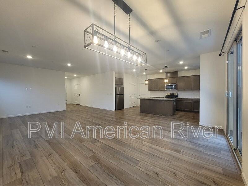 4033 Haflinger Way - Photo 4 of 29