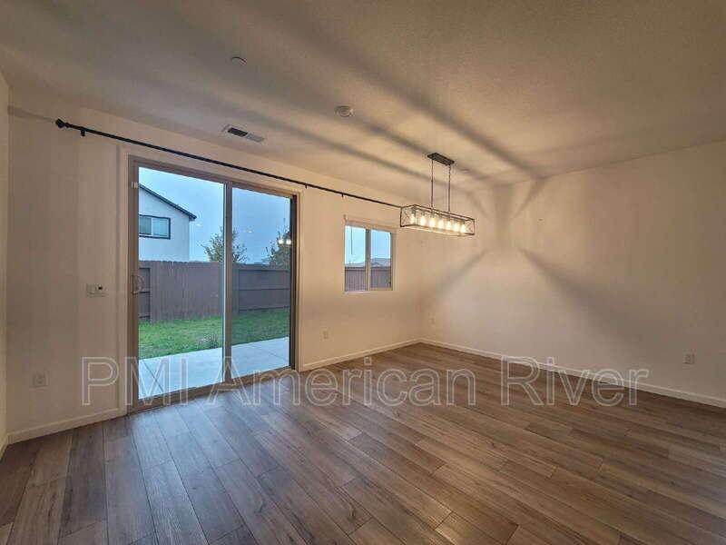 4033 Haflinger Way - Photo 6 of 29