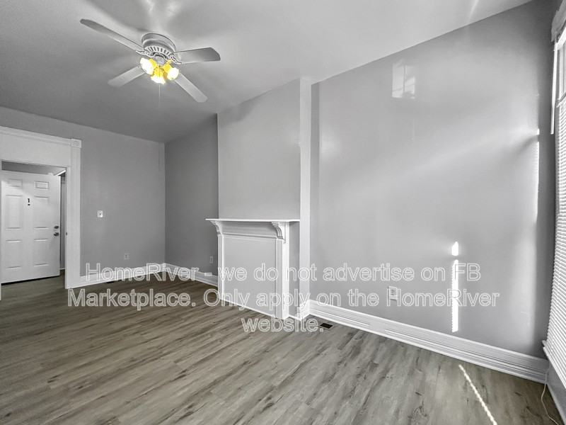 702 Dolphin St #1 - Photo 6 of 19