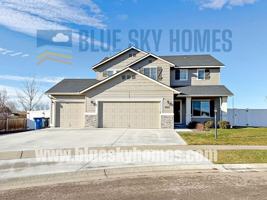 featured image of 853 Harpy Ave