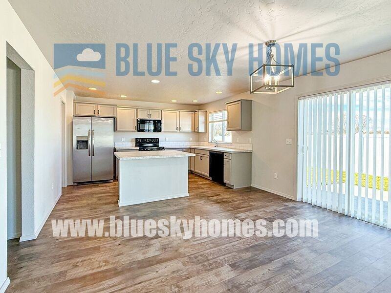 853 Harpy Ave - Photo 3 of 20