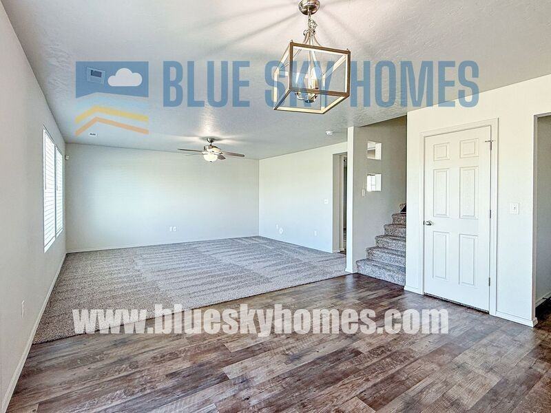 853 Harpy Ave - Photo 5 of 20