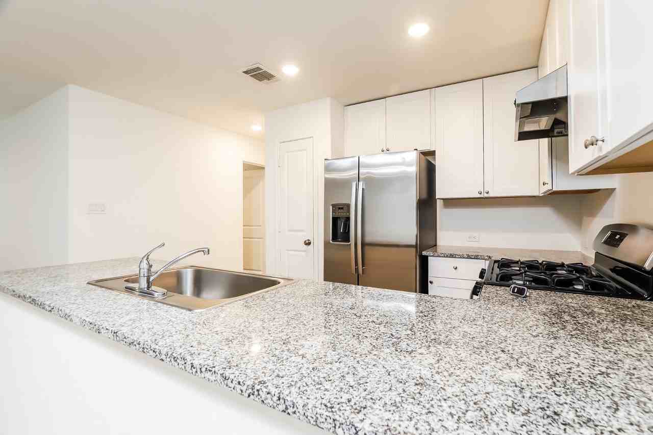 20354 Agate Rdg - Photo 7 of 29