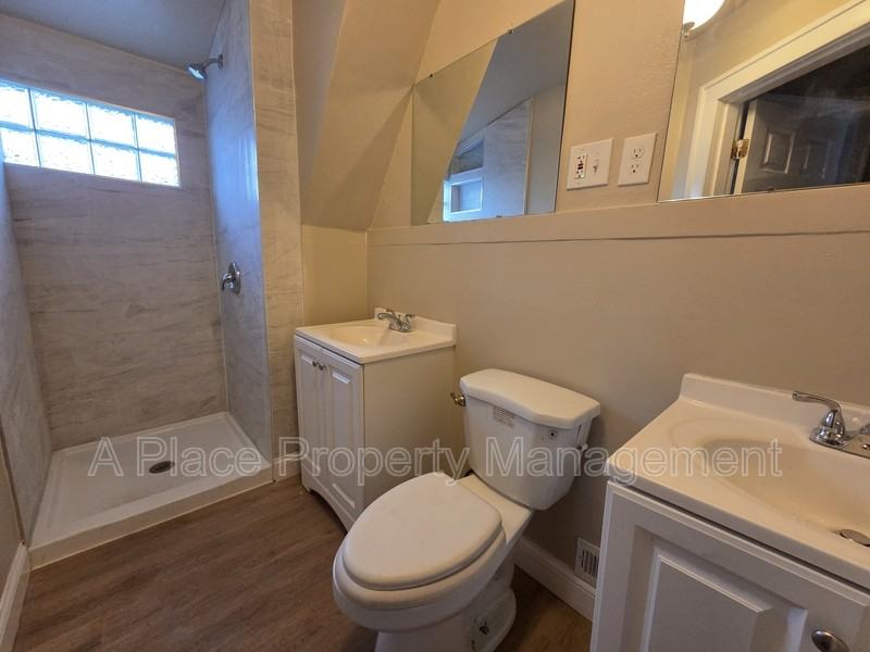 8621 Hume Ave - Photo 7 of 9