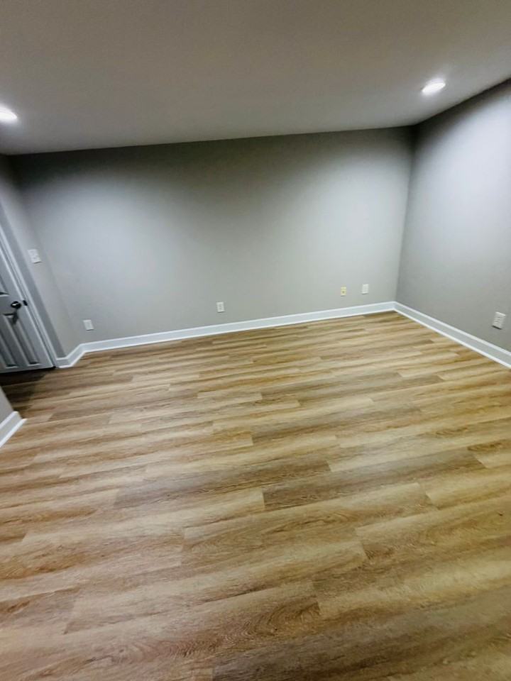 1917 Wareham Rd - Photo 6 of 10