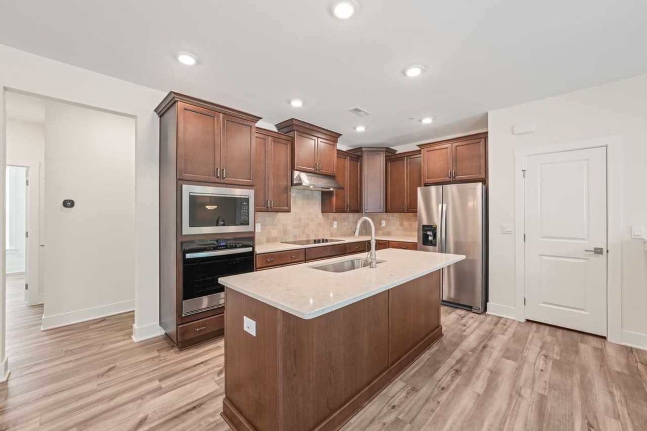 11549 Helmond Way #105 - Photo 3 of 23