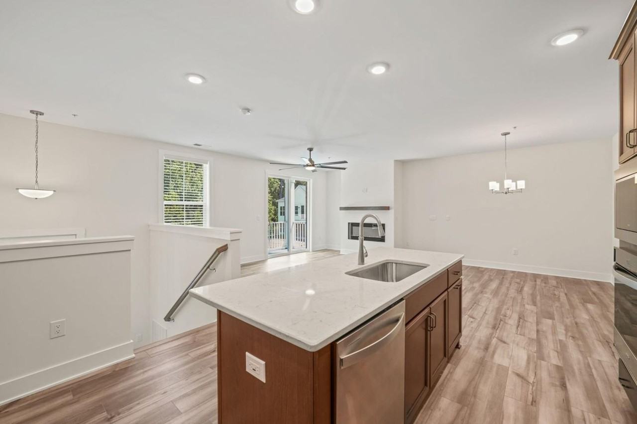 11549 Helmond Way #105 - Photo 6 of 23