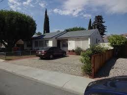 1911 Northeast 27th Court - Photo 3 of 4