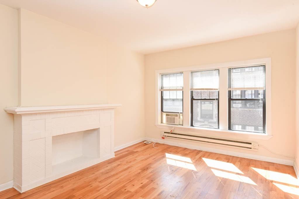 1319 Oak Ave #2C - Photo 6 of 21