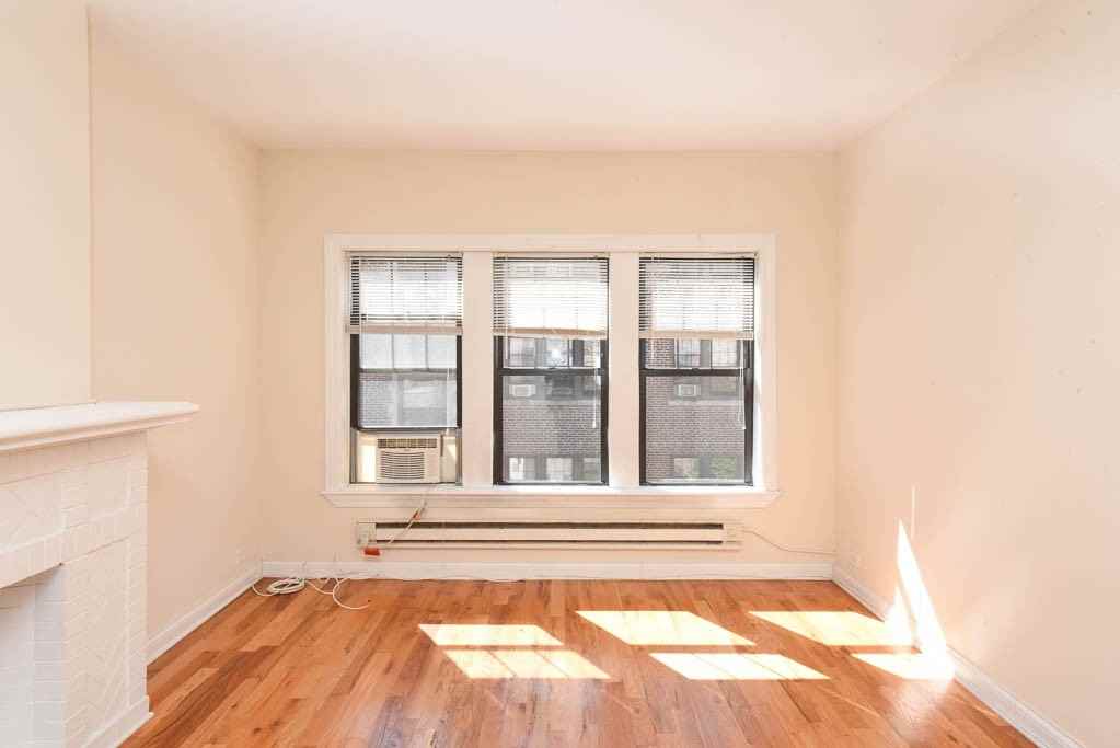 1319 Oak Ave #2C - Photo 7 of 21