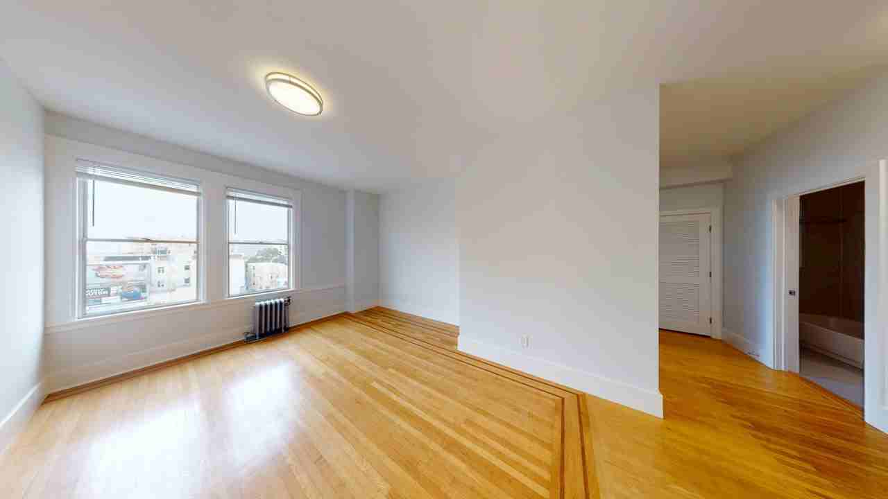 1408 California Street - Photo 2 of 6