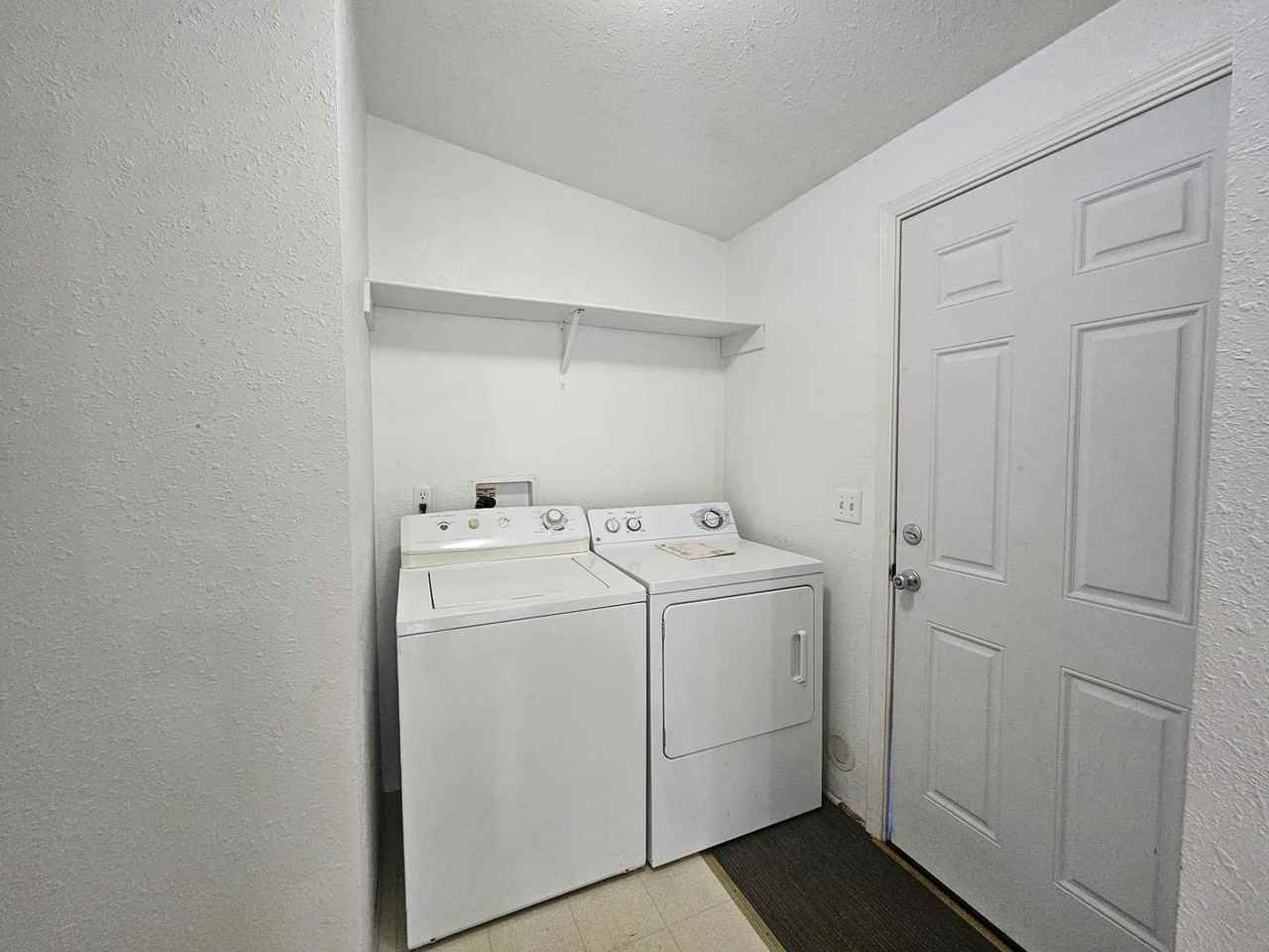 110 W Freedom Ln - Photo 6 of 13