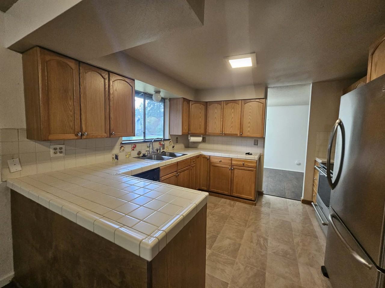 50 E Springwood Ln - Photo 3 of 13