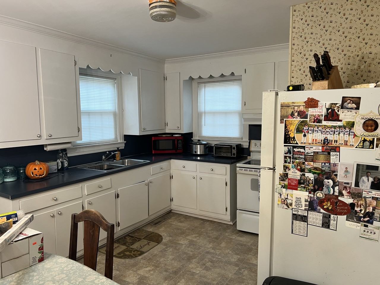 730 Cedar Street - Photo 3 of 8