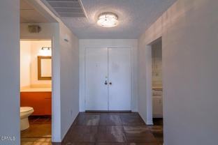 631 Wilcox Ave - Photo 1 of 1