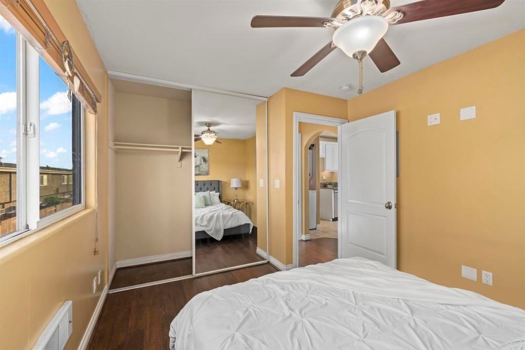 800 N Mollison Ave - Photo 3 of 8