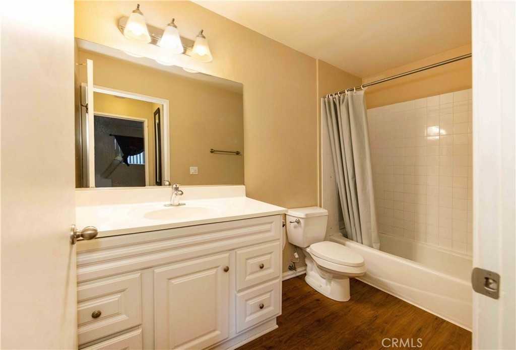 3427 Capalina Rd - Photo 4 of 6