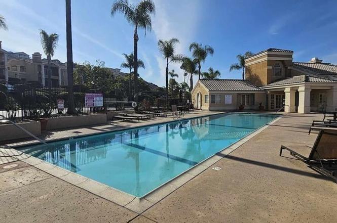 7001 Ballena Way - Photo 6 of 7