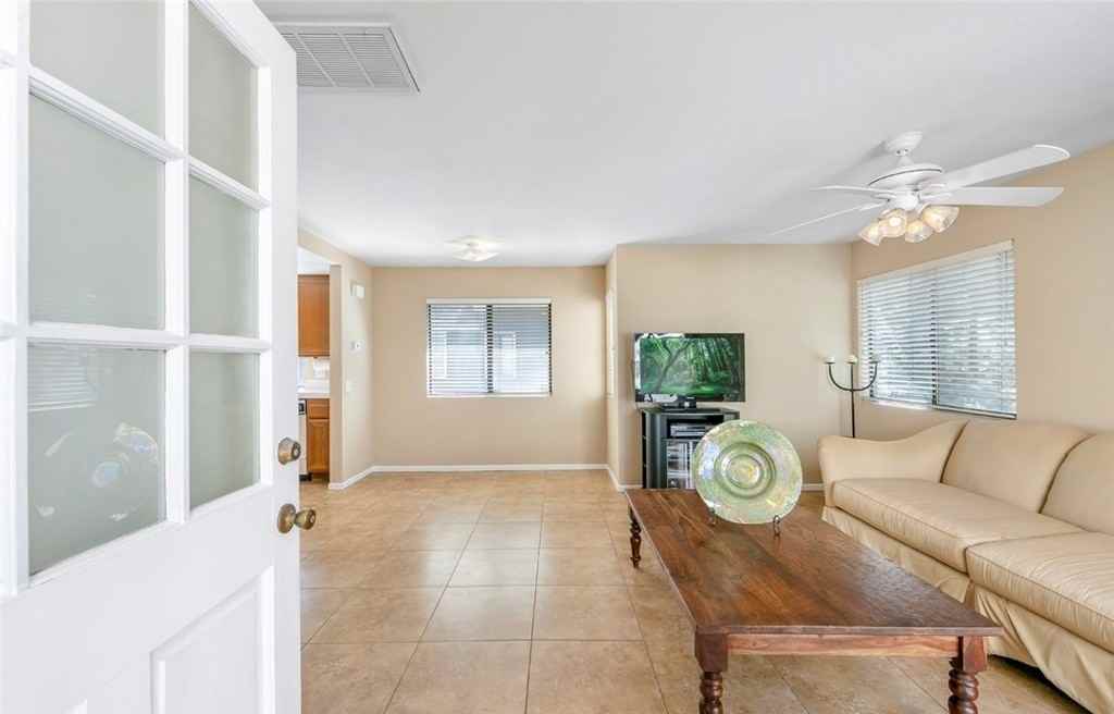 56 Coventry Ln - Photo 7 of 7