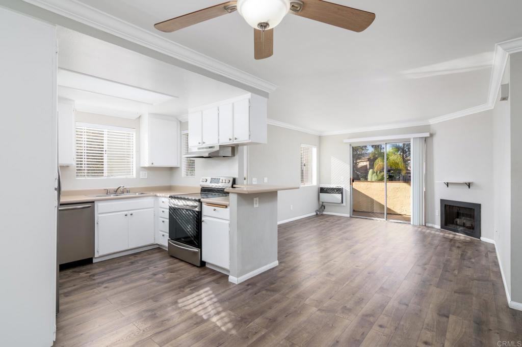 220 Woodland Pkwy - Photo 6 of 8