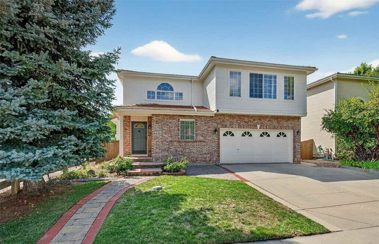 9602 Townsville Circle - Photo 3 of 18