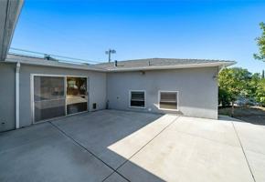 featured image of 1304 Sydney Street