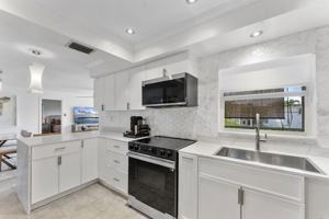 featured image of 3200 Northeast 10th Street