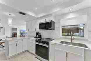 3200 Northeast 10th Street - Photo 1 of 1