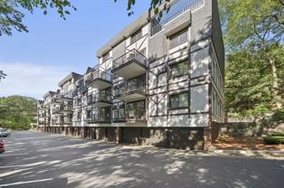 9 Broadway - Photo 1 of 1