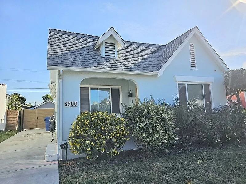 6500 Arlington Avenue - Photo 2 of 19