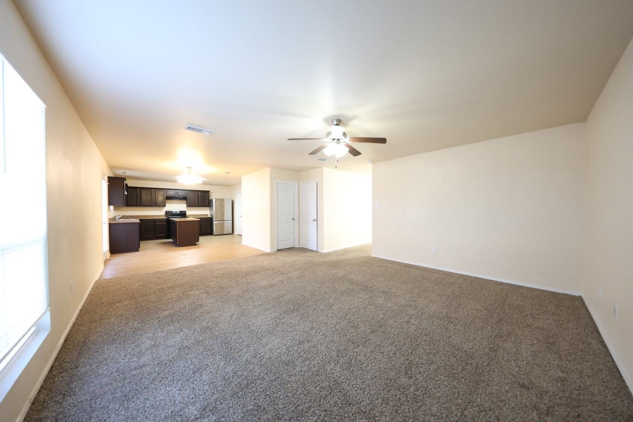 2203 Sea Eagles Drive - Photo 6 of 22